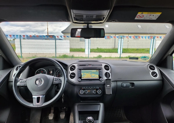 Volkswagen Tiguan cena 53900 przebieg: 207600, rok produkcji 2015 z Piła małe 596